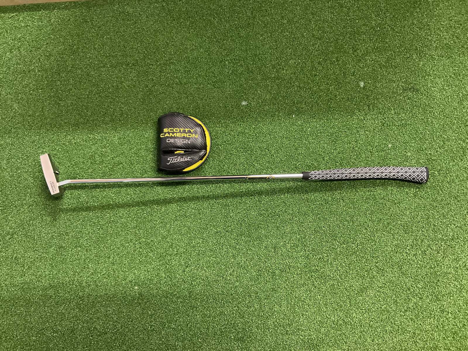 Scotty Cameron Phantom Putter - Image 8